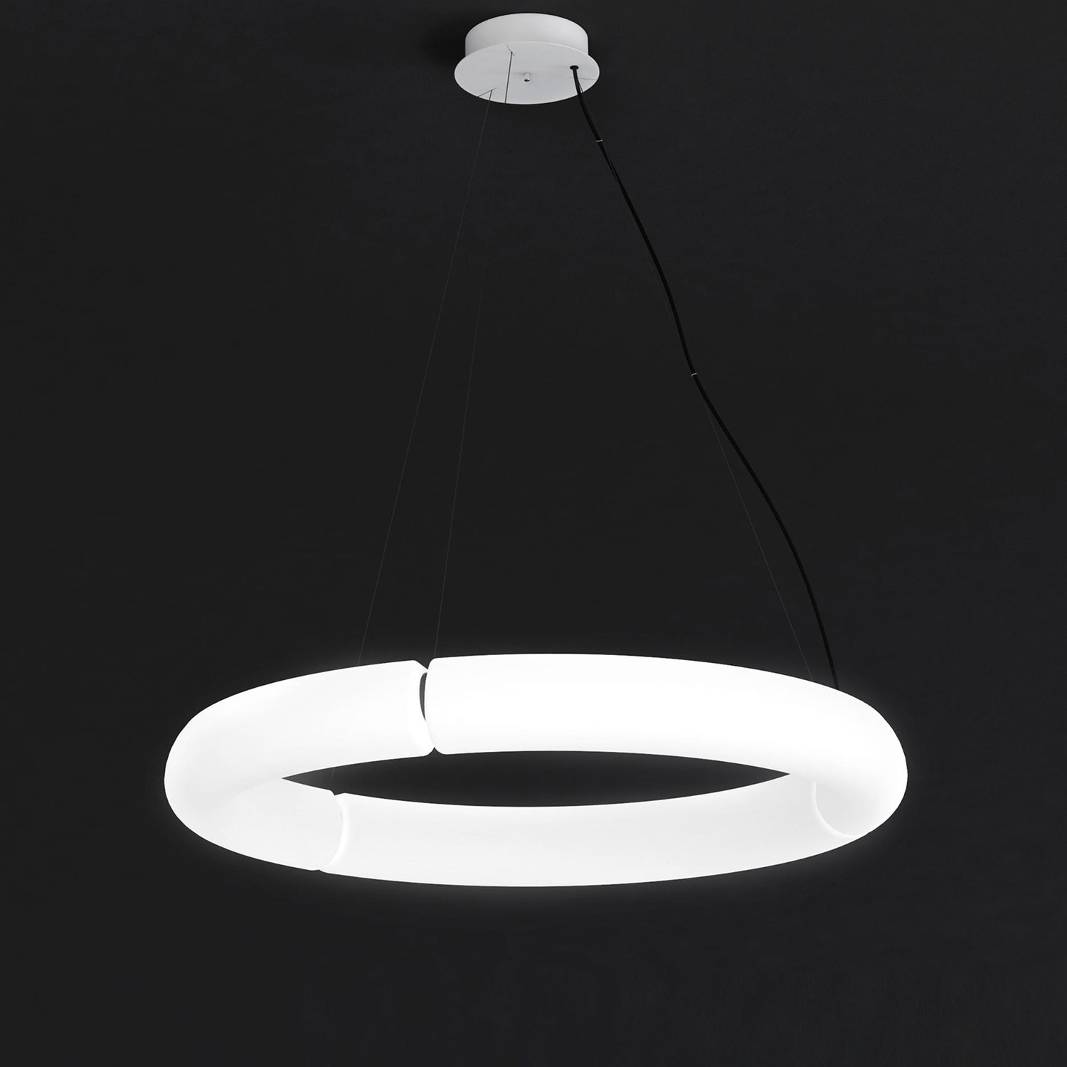 Mamba pendellampe Lampefeber Mamba pendel lampe led. | FINN.no