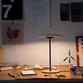 Leselampe Få det perfekte leselyset med stilfulle leselamper Leselamper til vegg, gulv og bord God pris | Lysbutikken.no